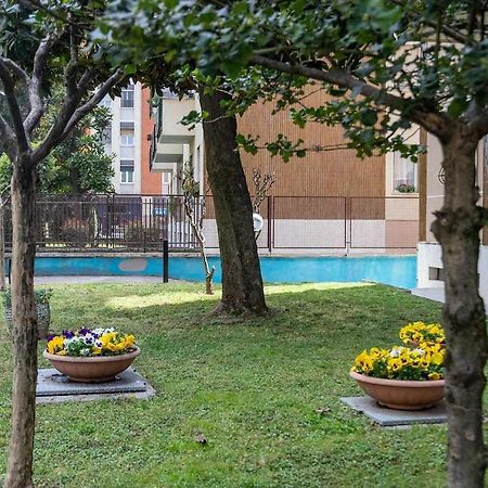 Milano City Apartments - Parking And Comfort - Spacious Apt Up To 8 Pax Eksteriør billede