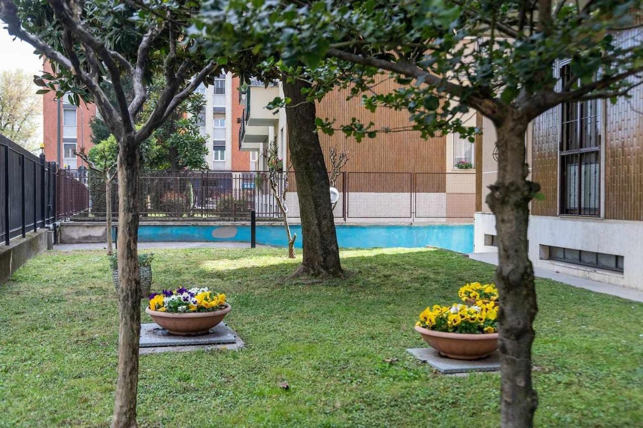 Milano City Apartments - Parking And Comfort - Spacious Apt Up To 8 Pax Eksteriør billede